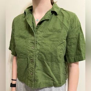 Universal Thread Dark Green Short Sleeve Button Up Size S
